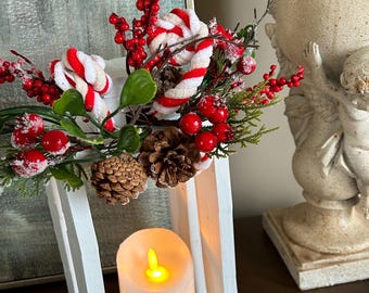 Farol navideño de menta y acebo