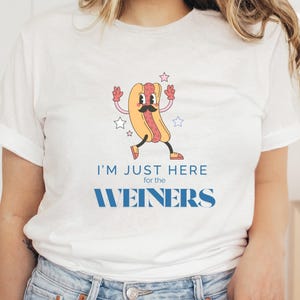 Hot Dog Eating Shirt Funny Hot Dog Meme Cute Cartoon Pun Tee 4th of July Independence Day Gift