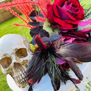 Gothic Raven bouquet