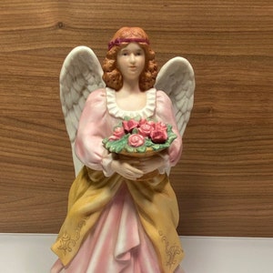 Vintage Guardian Angel Figurine. Angel with Wings Holding Roses. Homco 8806 Angel.