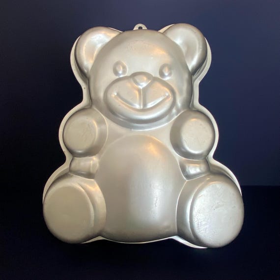 Vintage 1982 Wilton Teddy Bear Cake Pan, #502-3754, Retired
