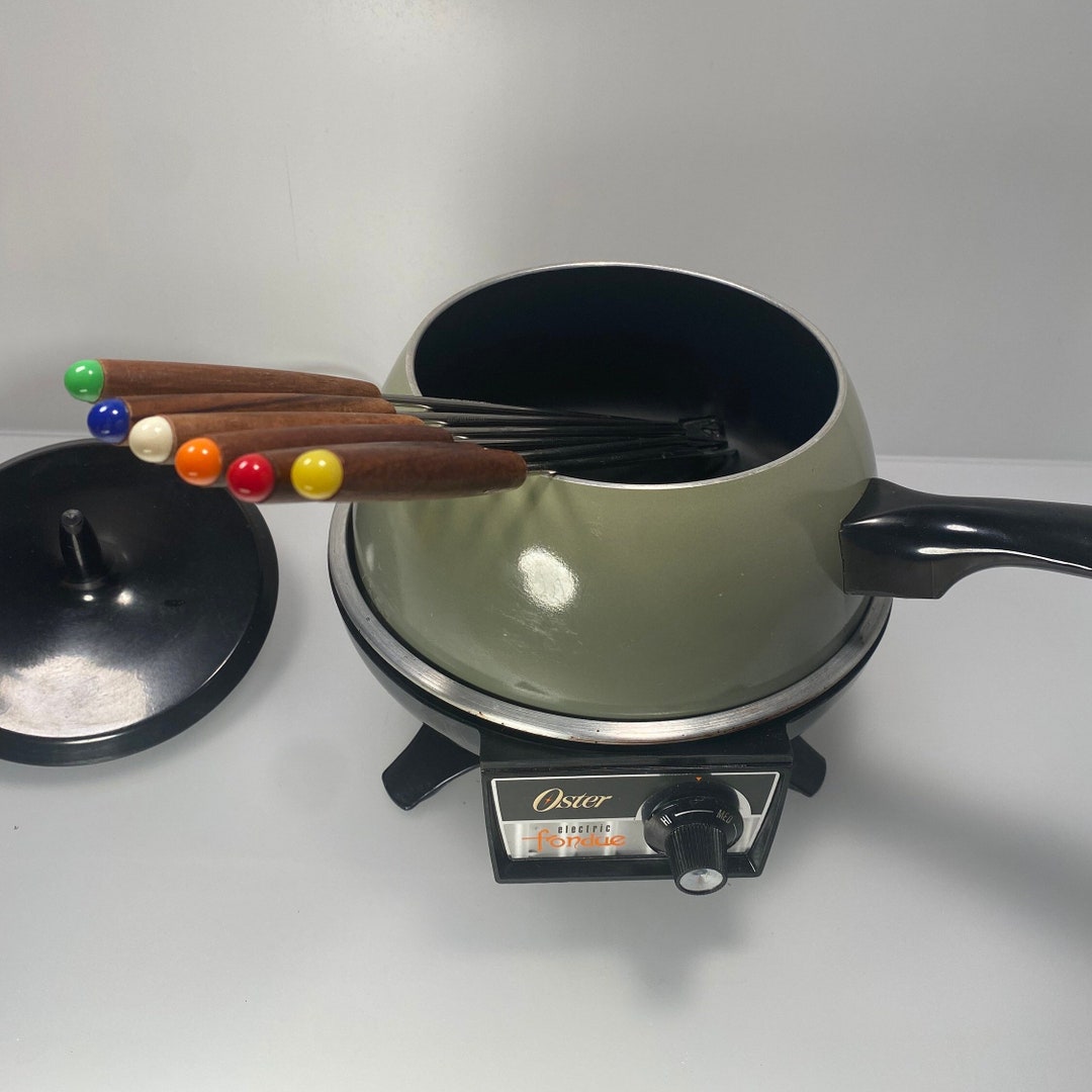 Vintage Midcentury Modern 1970s Avocado Green Oster Electric Fondue
