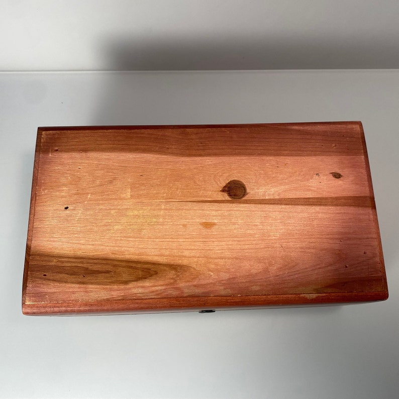 Vintage Lane Cedar Chest, Miniature, Jewelry Box, Talsma Furniture. No