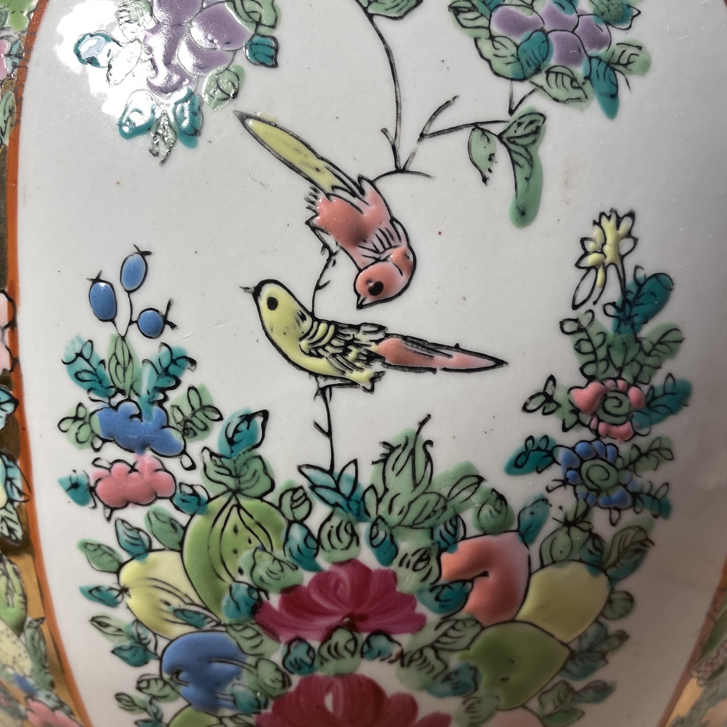 ヴィンテージ中国磁器花瓶：手描きの芸者、鳥、花柄デザイン - Etsy 日本