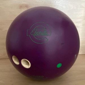 Bowling Ball Vintage Hammer Purple Pearl Urethane Bowling
