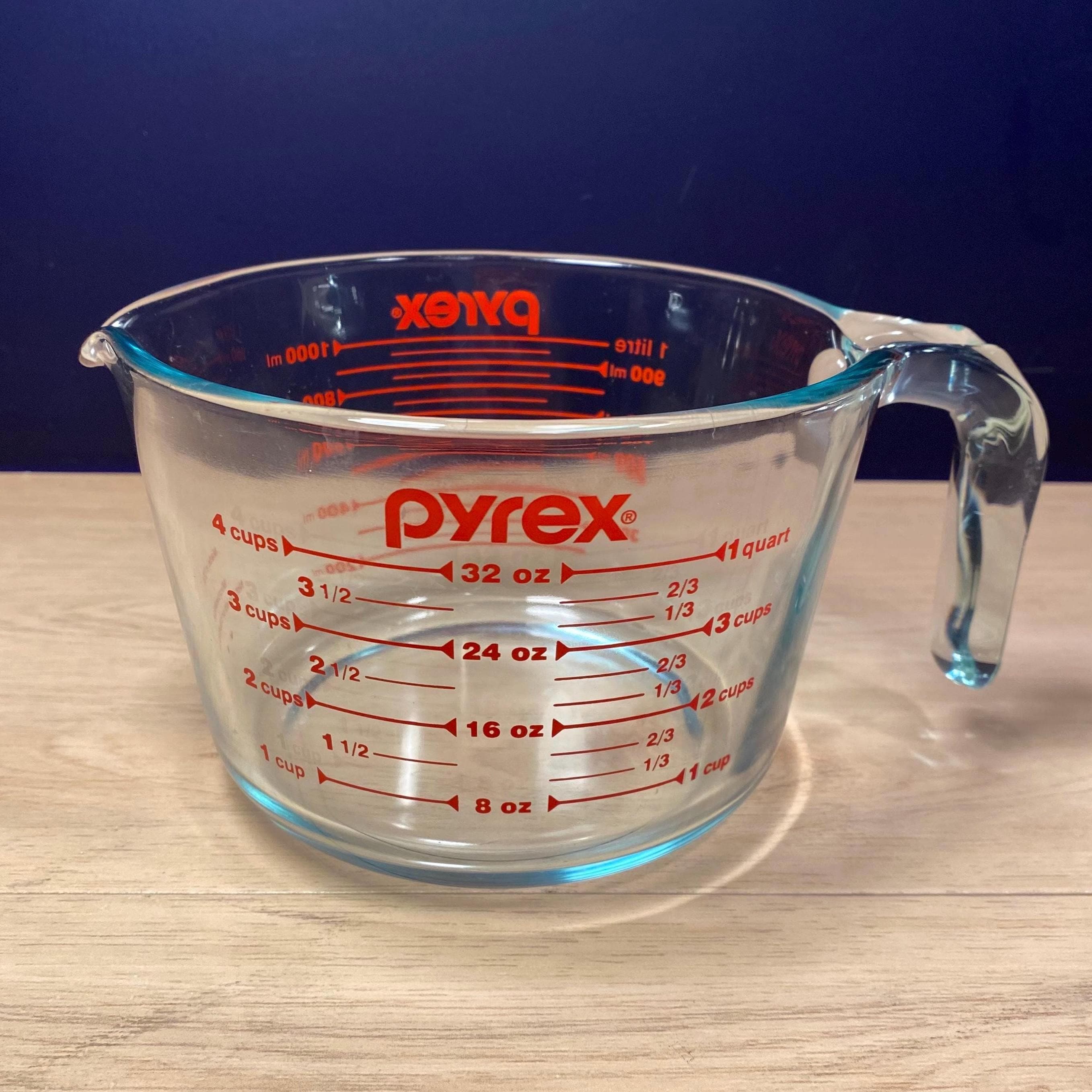 Vintage pyrex measuring cup - Etsy 日本