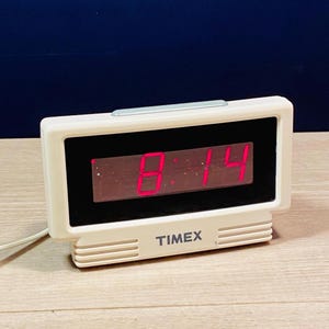 Vintage Timex Nature Sounds Alarm Clock | Retro 90s Red LED - Etsy