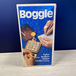 Vintage 1976 Boggle Game: Parker Brothers Classic Word Game