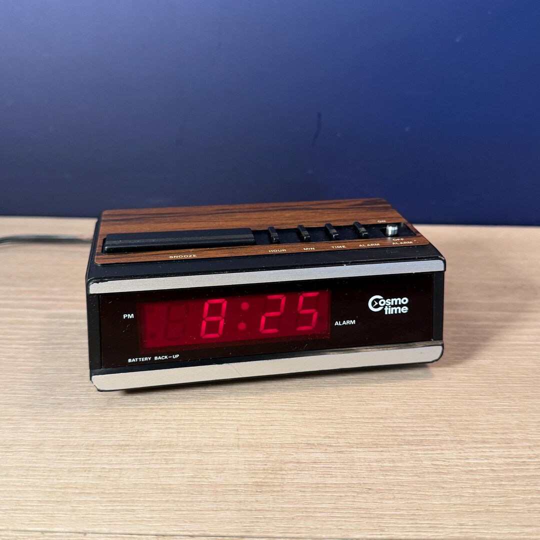 Vintage 80s Cosmo Time LED Alarm Clock - Retro Woodgrain Bedside Decor ...