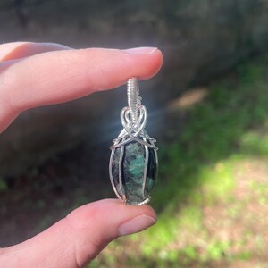 Natural Emerald Wire Wrapped Necklace