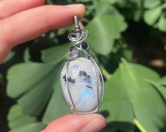 Moonstone in Stainless Steel Wire Wrapped Pendant Necklace