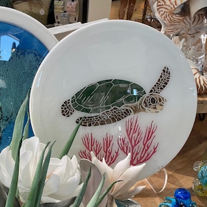 Handgemaakte zeeschildpad Lazy Susan oceaanharskunst op hout, kusthuisdecor, ingelegd dienblad met schildpad, nautisch tafelstuk, strandhuiscadeau
