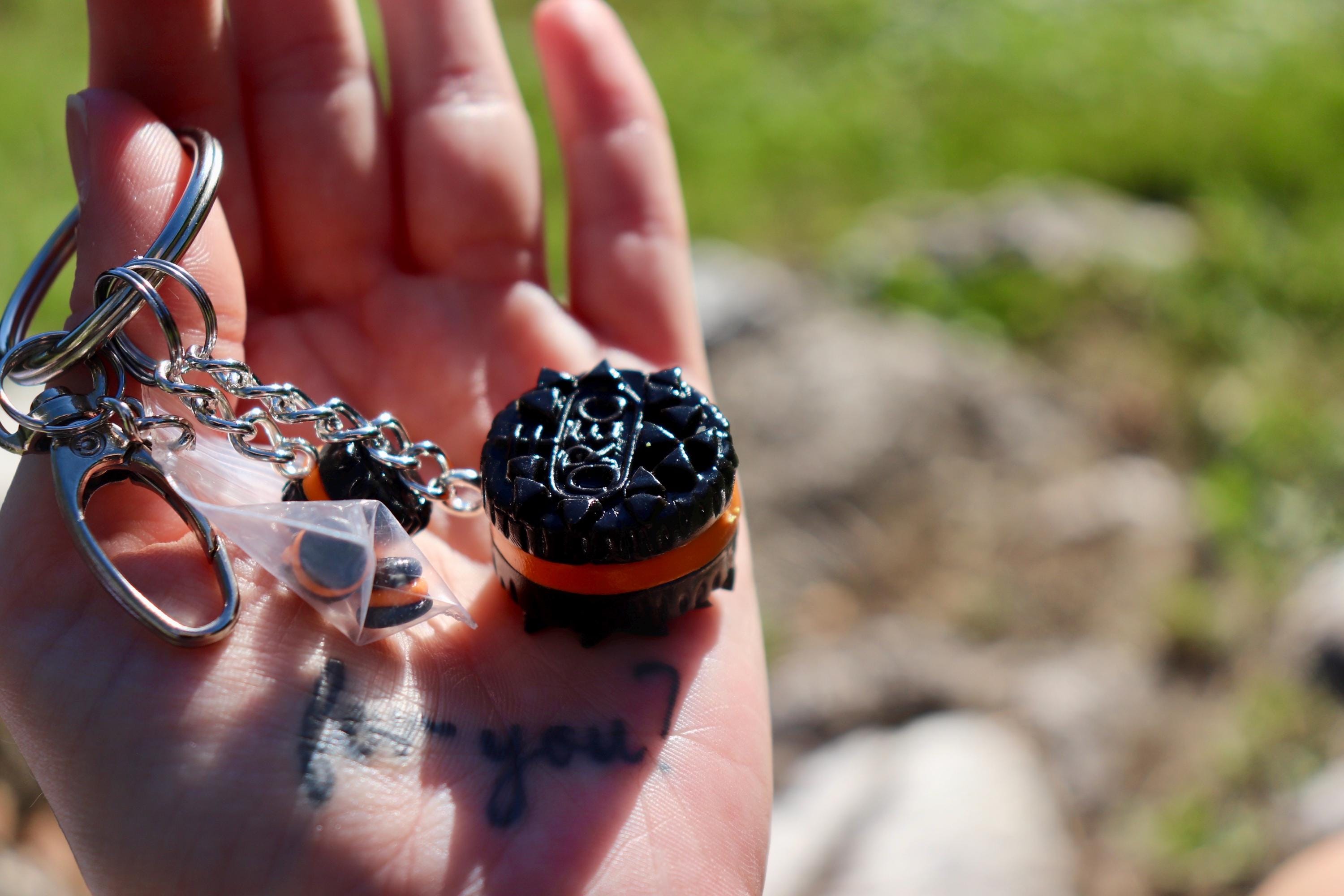 Oreo Keychain - Etsy