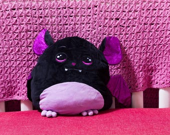 Travesseiro pesado Black Bat Puzzle Pal!