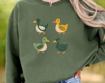 Ducks Sweatshirt - Eugene Oregon Sweatshirt - PNW Mallards Farmhouse Shirt - Green Yellow Folk Art Retro Duck Lover Gift - Unisex Crew