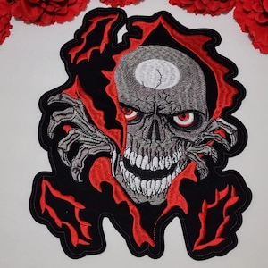 Fashion Skull patch,  Iron on Embroidered patch