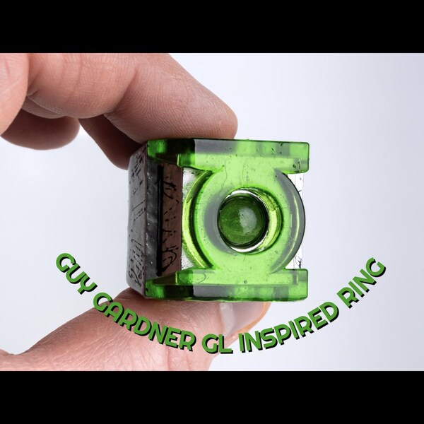 Green Lan___tern Ring (Guy Gard___ner)