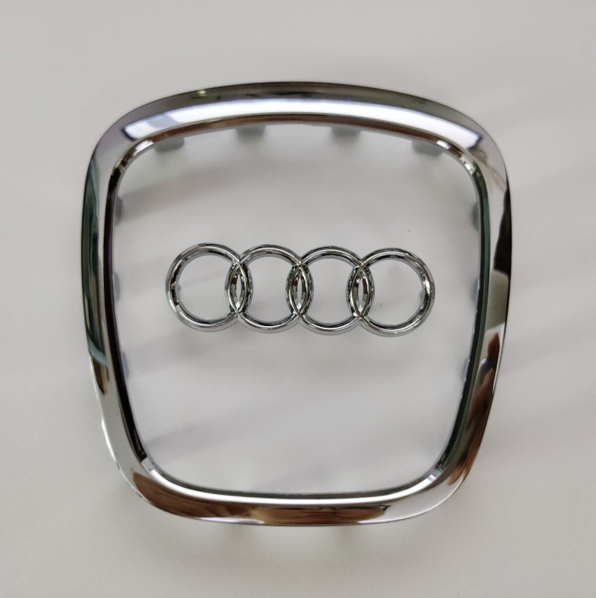 Steering wheel cover cap Audi S-line emblem A1 A6 A7 A8, 4H0419673AINZ