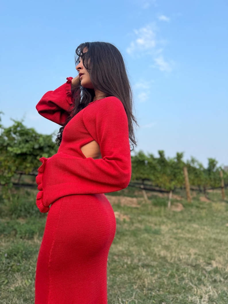 Red summer maxi dress for date night and vacation