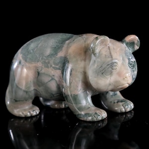 2,9 &quot;&quot;natürliche Jiulong Jade hand geschnitzte Kristall Panda Skulptur, einzigartige Kristall Schnitzerei für Wohnkultur & Sammler, handgefertigtes Geschenk.&quot;