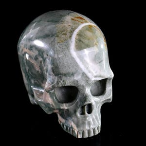 Jiulong Jade Crystal Skull Sculpture: Hand Carved Home Decor (2.9&quot;)
