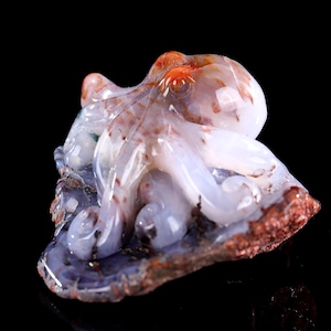 Red Agate Crystal Octopus Sculpture: Hand Carved Home Decor, Collector&#39;s Gift