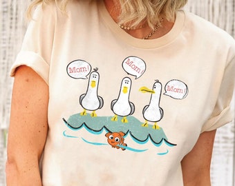 Maglietta carina Disney Pixar Alla ricerca di Nemo / Maglietta divertente per la mamma con i gabbiani / Maglietta vintage per la festa della mamma / Regalo per una gita in famiglia a Disneyland Magic Kingdom