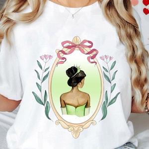 Vintage Disney Tiana Prinzessin Floral Spiegel Shirt | Disney Die Prinzessin und der Frosch Tshirt | BTW Magic Kingdom Familie | Geburtstagskind