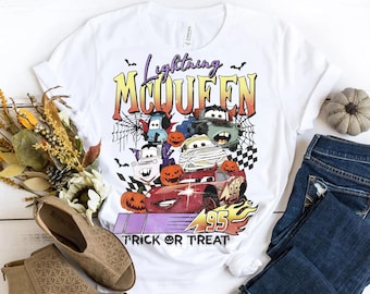Camiseta retro de Rayo McQueen para Halloween / Camiseta de Truco o Trato de Cars de Disney / Camiseta de Pixar / Conjuntos para viajes a Disneyland / Conjuntos Disney a juego