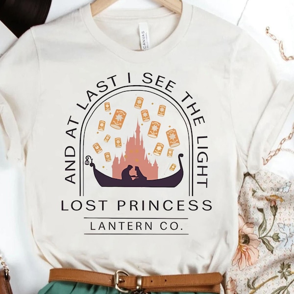 Vintage Disney Tangled Rapunzel Sweatshirt | Disney Lost Princess T-shirt | Rapunzel Lantern Co Est 2010 Tee | Disneyland Trip Shirt