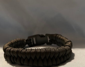 Black Paracord bracelet- 10 inch bracelet
