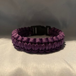 Purple paracord bracelet- 9 inch bracelet