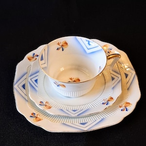 Oscar Schaller Vintage Porcelain Collector&#39;s Cup and Saucer, Coffee Set, Collector&#39;s Trio, Coffee Cup and Saucer, Bavaria. Art Deco