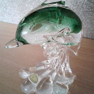Glass dolphin GD green genuine handcraft