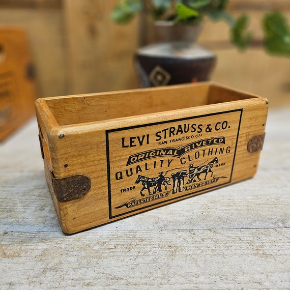 Classic Levis Jeans Box Handmade Vintage Style Display Crate Classic Levis Jeans Box Handmade Vintage Style Display Crate