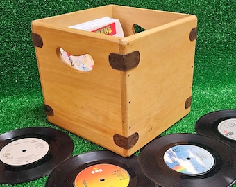 Wooden record box handmade for 7 Inch singles 45RPM 70 vinyl's 22cm Square