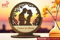 Romantic Couple Laser Cut Ready, Personalized Round Sign SVG
