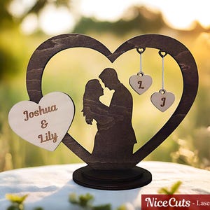 Coppia romantica nel cuore SVG, file tagliati al laser per cartello d'amore personalizzato, regalo personalizzato per matrimonio e anniversario, decorazioni Glowforge Ready