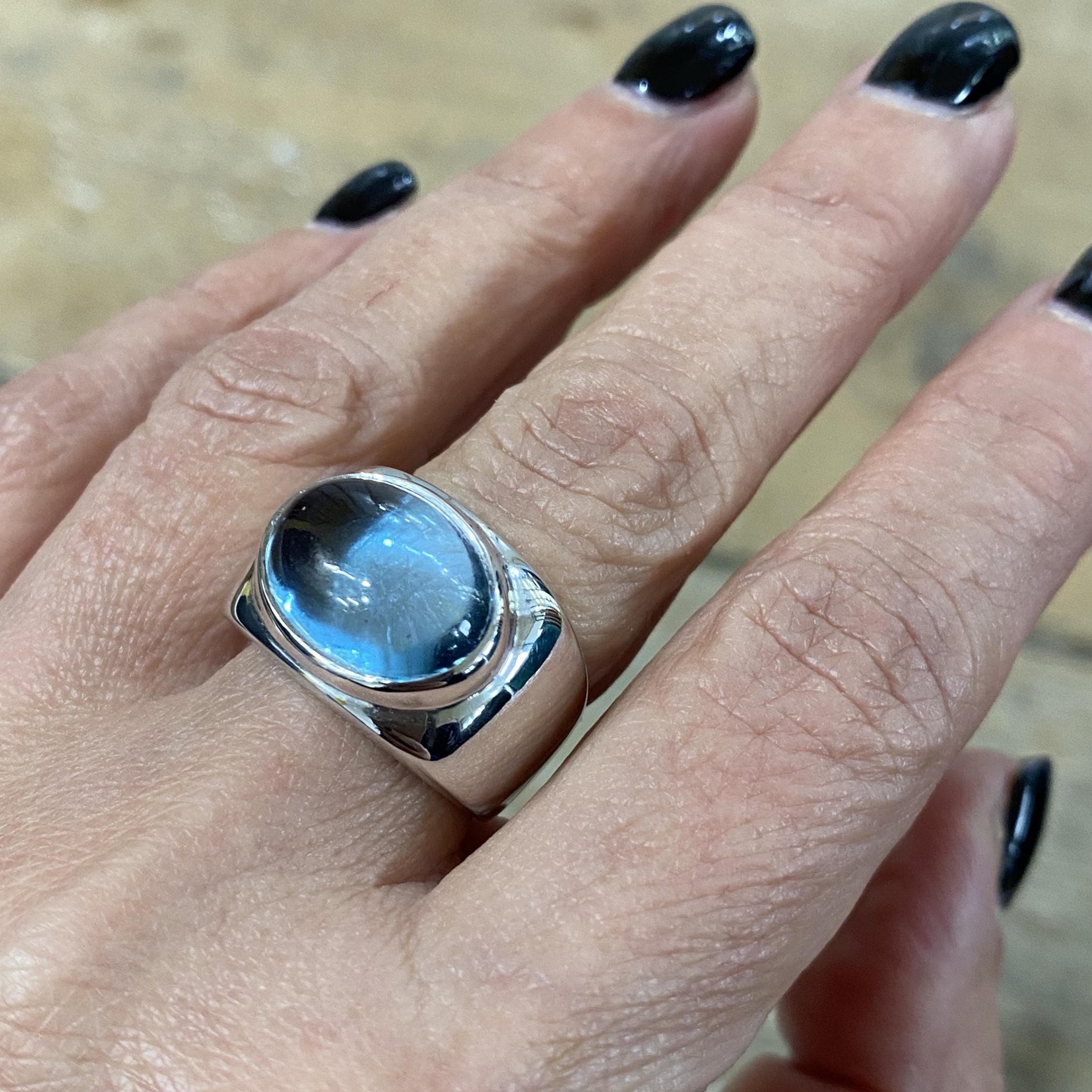 Améthyste Lab Hydrothermal 20,40 Carats - Coupe Poire - Clarté IF - Violet