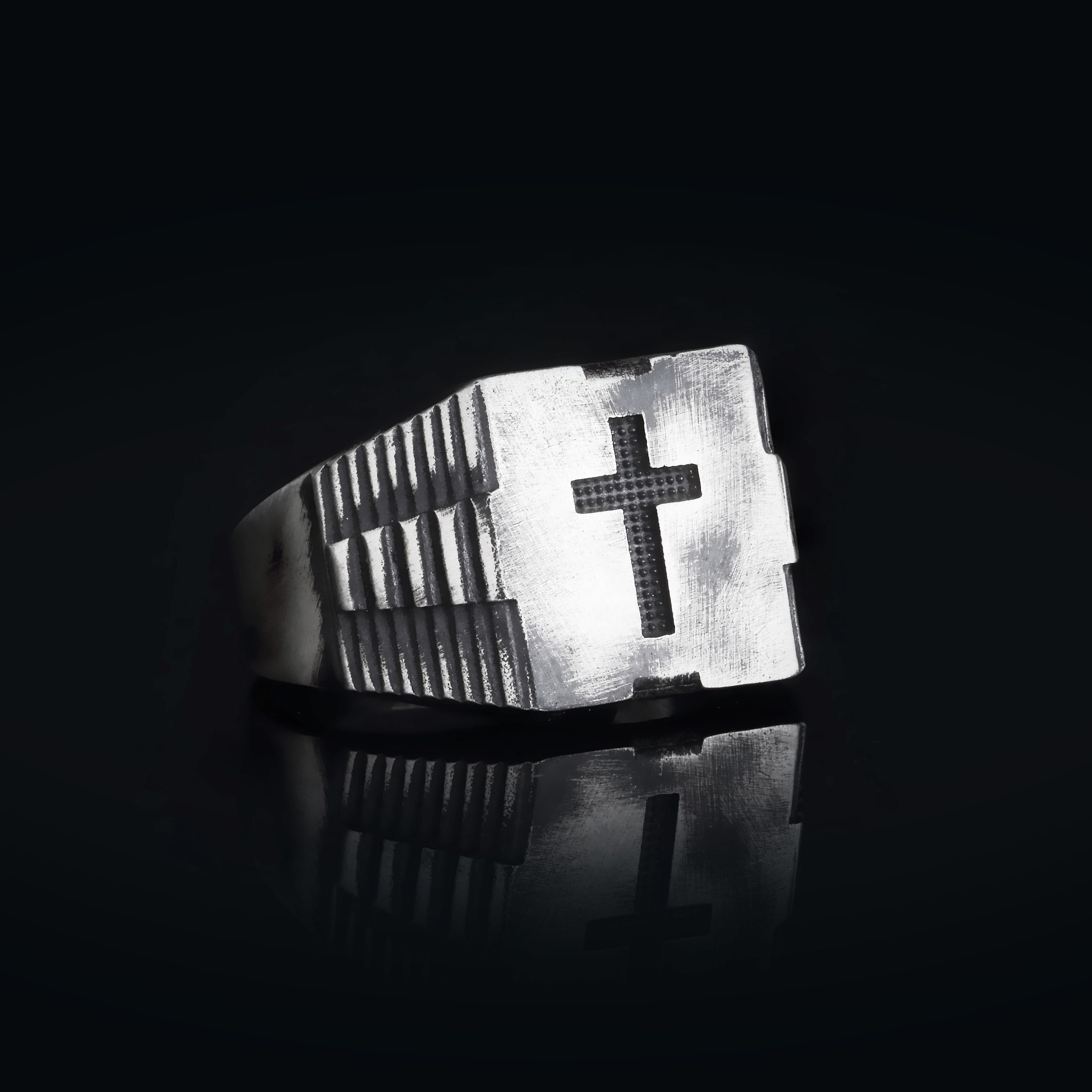 Konov Men's Stainless Steel Cross Ring | Silver Black Band, Size 8, With Gift Bag - View #5