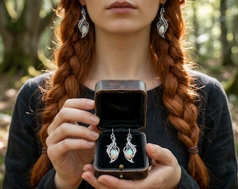 Ohrringe Elfen, Baumelnde Ohrringe, Fantasie Silber Mondstein Tropfen, Jugendstil Schmuck, Feen Geschenk
