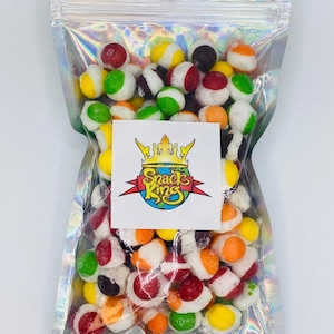 Freeze dried rainbow bites 4oz made from skittles original