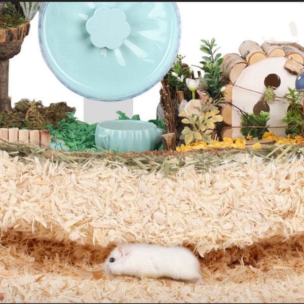 Hamster Parrot special shaving pad, toilet urine sand, heat relief pad, small animal wood dust