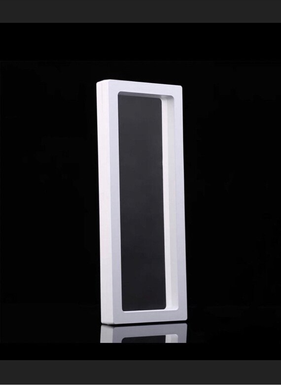 BLACK&WHITEの置物 Amazon.com: DisplayGifts 80 Golf Ball Display Case Cabinet