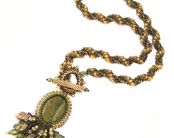Rhyolite Necklace Digital PDF pattern by Ann Benson with free video tutorial links