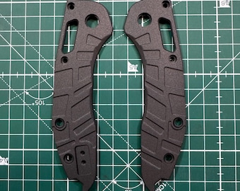 Microtech Stitch Ram-lock Gen 3 Titanium scales V2 coated with Cerakote Cobolt