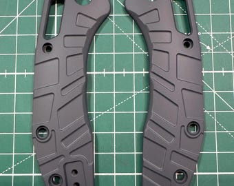 Microtech Stitch Ram-lock Gen 3 Titanium scales V2 coated with Cerakote Combat Gray