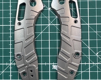 Microtech Stitch Ram-lock Gen 3 Titanium scales V2 Glass Bead blasted finish