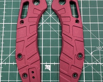 Microtech Stitch Ram-lock Gen 3 Titanium scales V2 coated with Cerakote Cranberry Frost