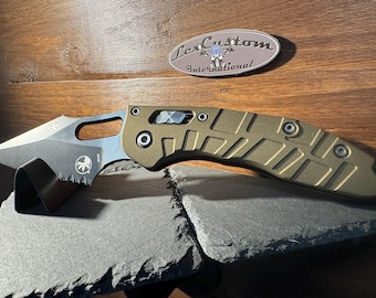 Microtech Stitch Ram-lock Gen 3 Titanium scales V2 coated with Cerakote Burnt Bronze
